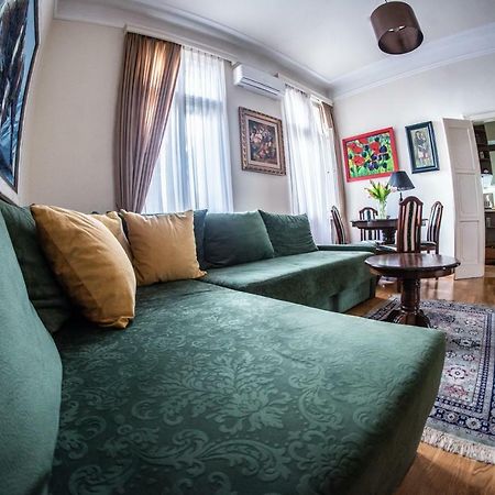 Crown Apartment With Garden View Belgrado Exterior foto