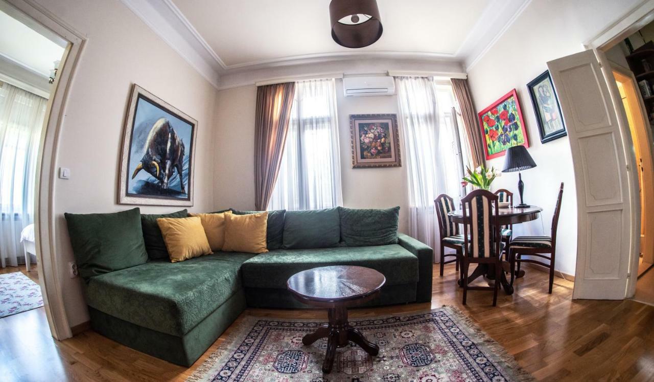Crown Apartment With Garden View Belgrado Exterior foto