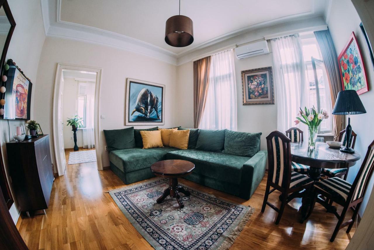 Crown Apartment With Garden View Belgrado Exterior foto